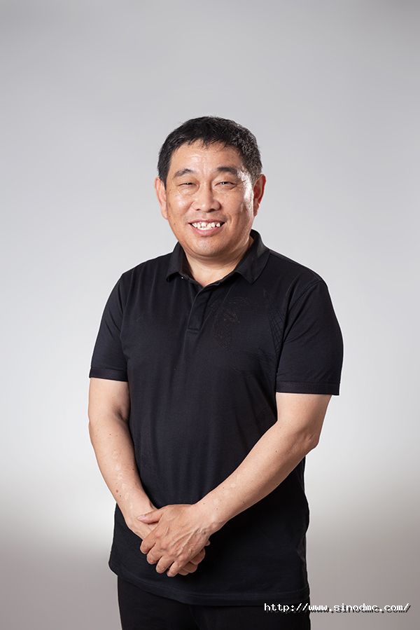 杨明